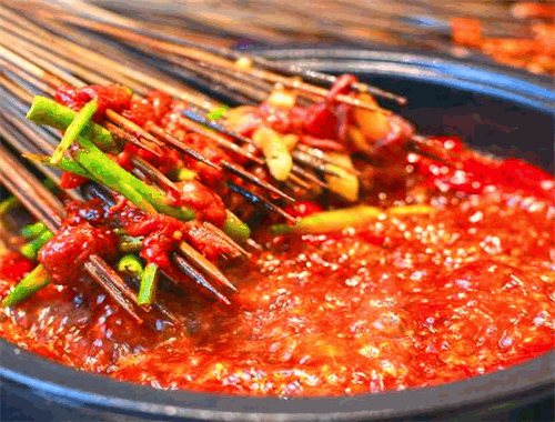 騰程小土屋串串香