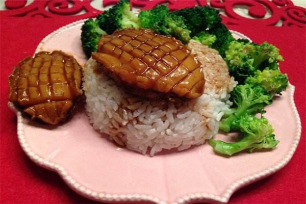 鮑父鮑魚撈飯