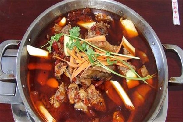 酸菜魚(yú)泡飯加盟