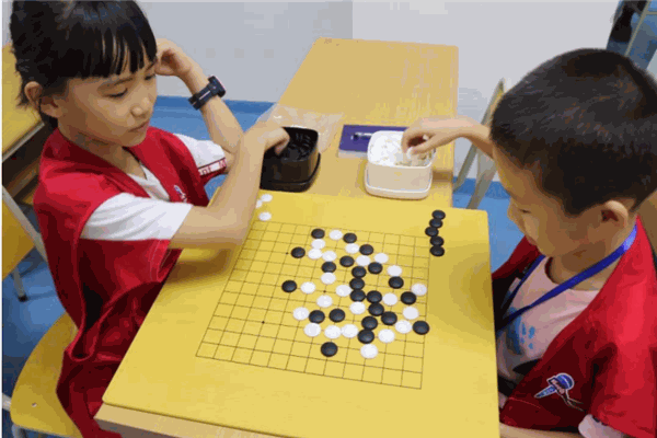 少年縱橫圍棋