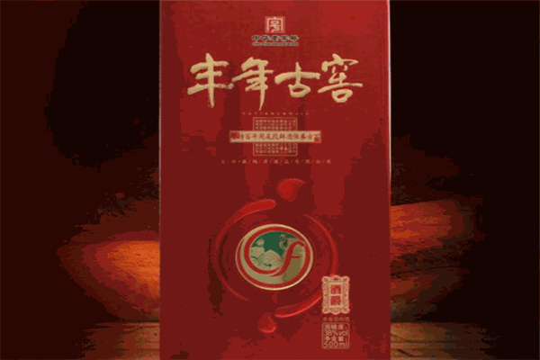 鴻源酒業(yè)加盟