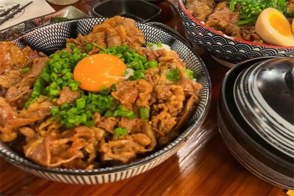 丼坊日式燒肉飯加盟