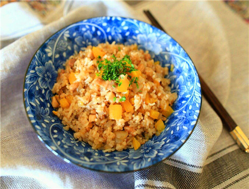 一勺入魂炒飯