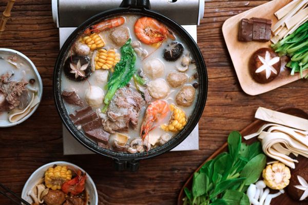 咸肉菜飯骨頭煲火鍋