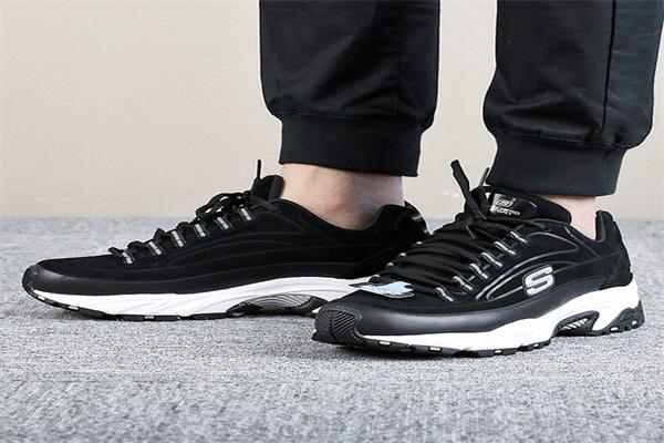 Skechers斯凱奇鞋