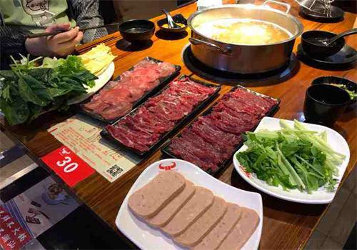 今年牛事（潮品全牛）鮮牛肉火鍋加盟