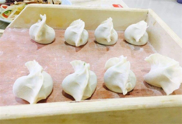 好婆婆餃子費(fèi)用高嗎？