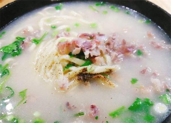 子墨羊肉湯