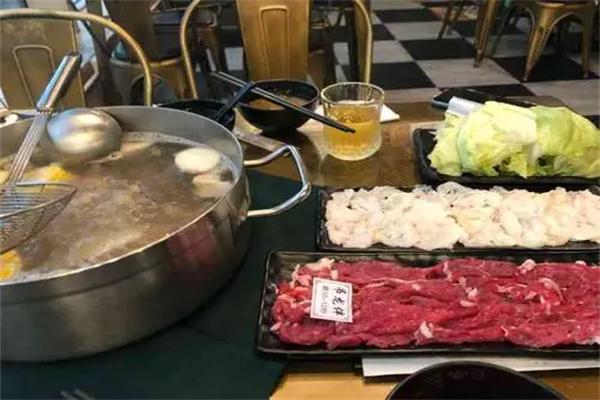 三里屯牛肉火鍋加盟