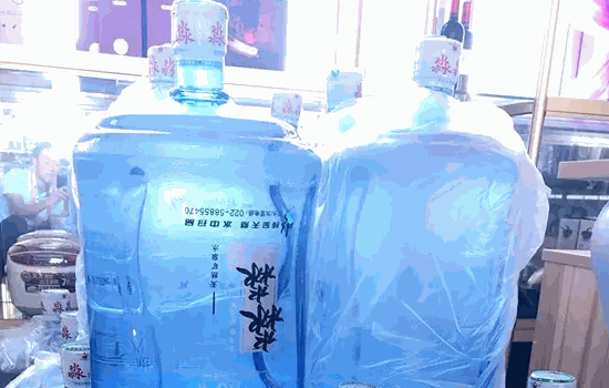 阿爾山礦泉水桶裝水