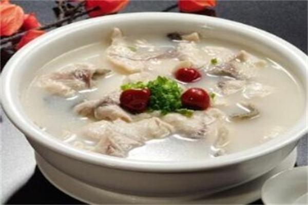 真宇酸菜魚(yú)魚(yú)館加盟