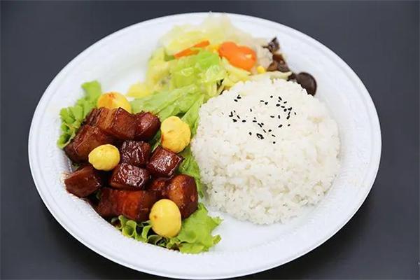 食奇家牛肉飯加盟