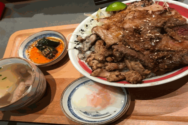 大馥丼日式燒肉飯加盟