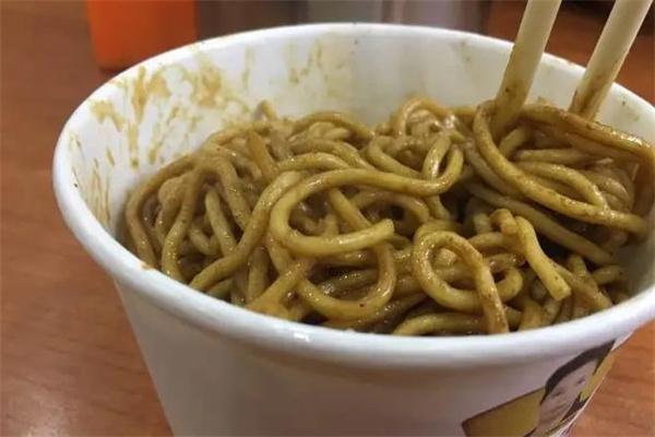 麥豆熱干面加盟