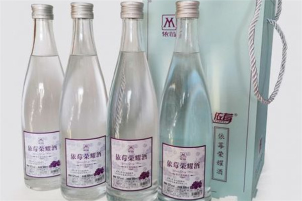 依莓果酒飲品加盟