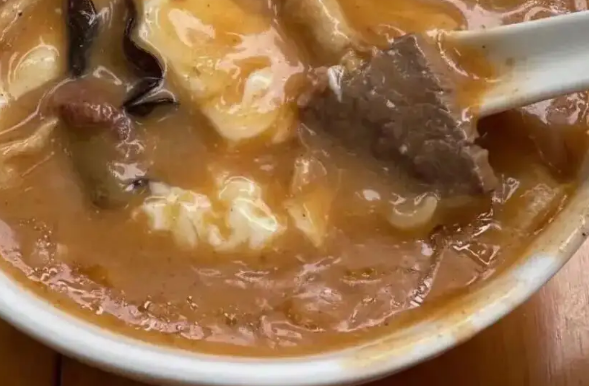 邢老四肉丸胡辣湯