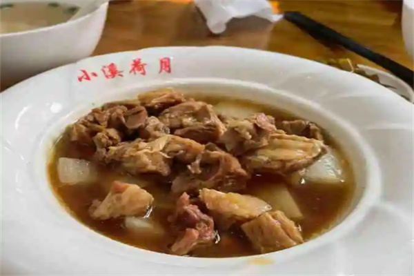 小溪荷月私家牛肉餐館