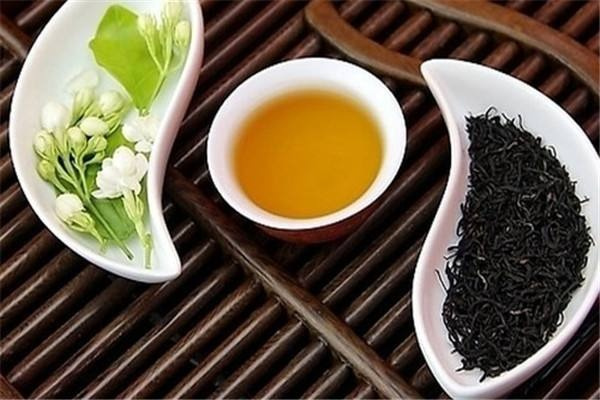 三龍茶葉