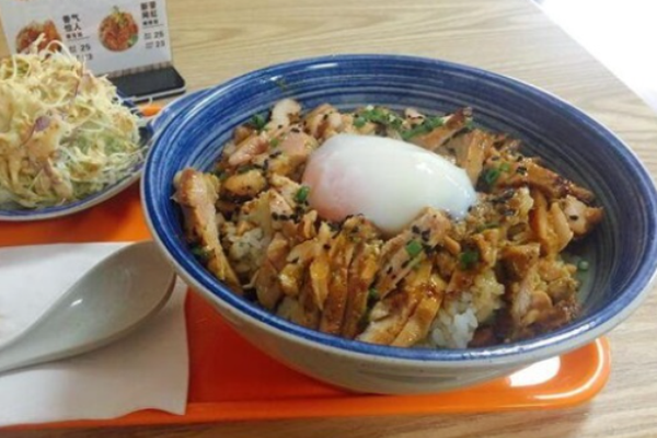 大碗丼燒肉飯