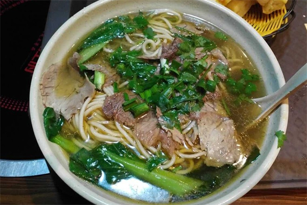 苗集苗強(qiáng)牛肉湯