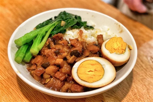 東東臺灣鹵肉飯