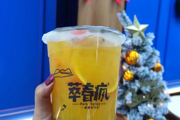 萃春瘋奶茶加盟